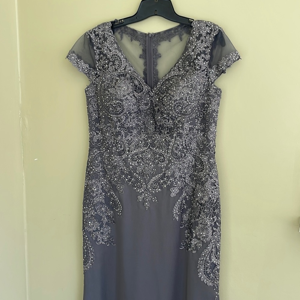 MGNY Gown Formal Dress Gray Floor Length Satin Embellished Size 10